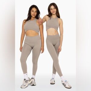 2pc SET Active Sculpt Flex Set in the color Breeze Size MEDIUM